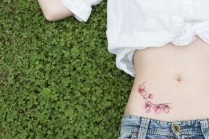 Skapa en realistisk tatuering